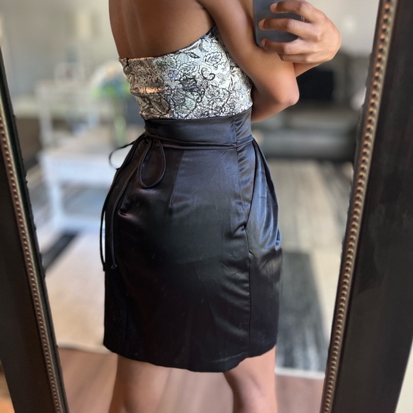 Black and White Floral Formal Mini Dress with 2 Pockets, Juniors 7 - Picture 3 of 7